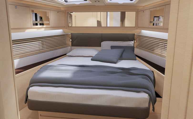 Dufour 470