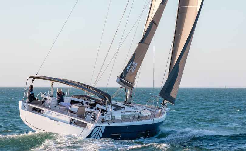 Dufour 470