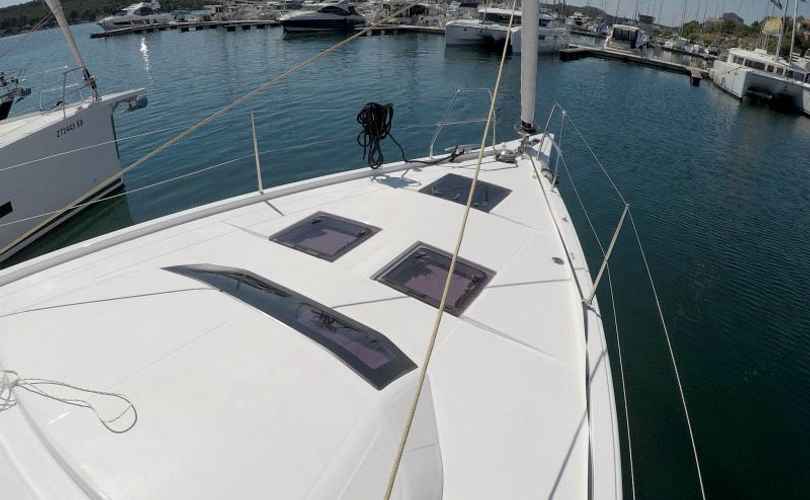 Dufour 470