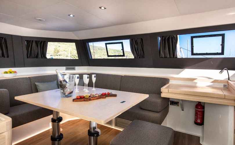Photo Dufour 48 Catamaran
