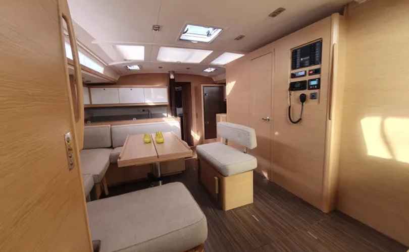 Photo Dufour 530 (2023)