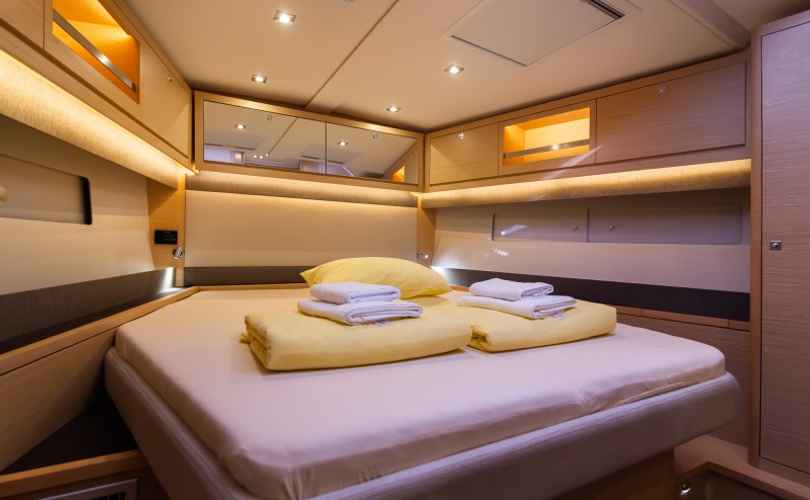 Dufour 530