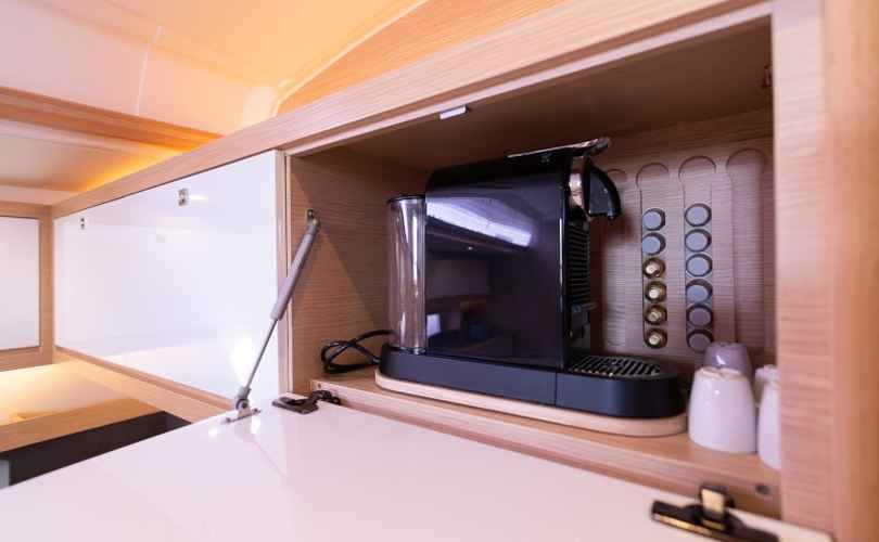 Dufour 530