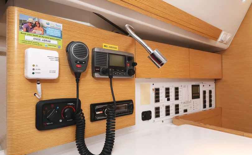 Photo Elan Impression 444 (2013)