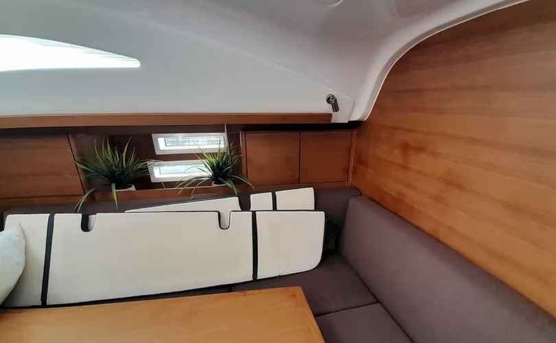 Photo Elan Impression 45.1 (2022)