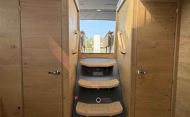 Photo Elan Impression 45 (2025)