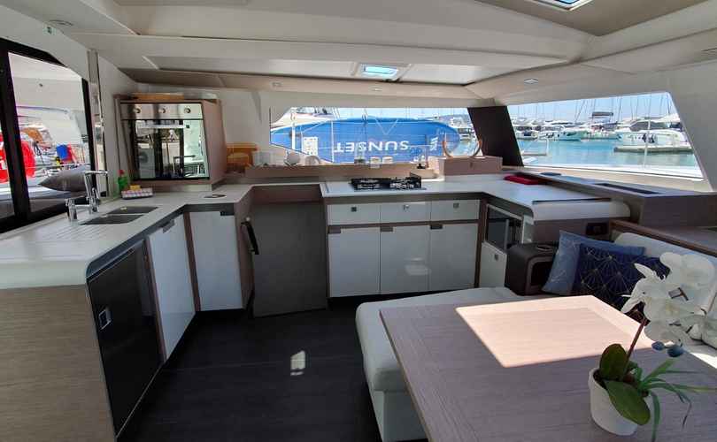 Elba 45