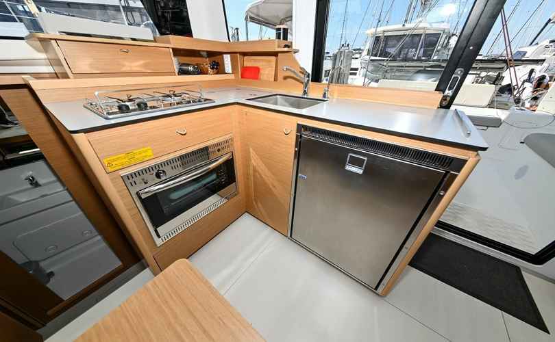 Photo Excess 11 (2024)