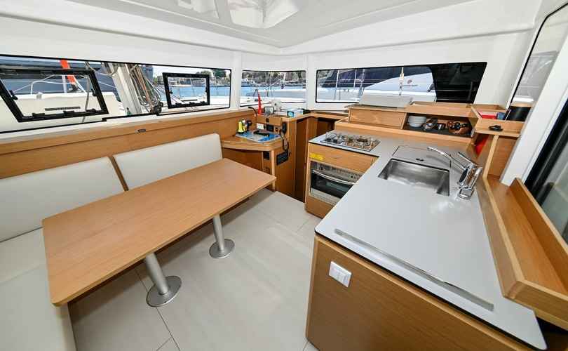 Photo Excess 11 (2024)