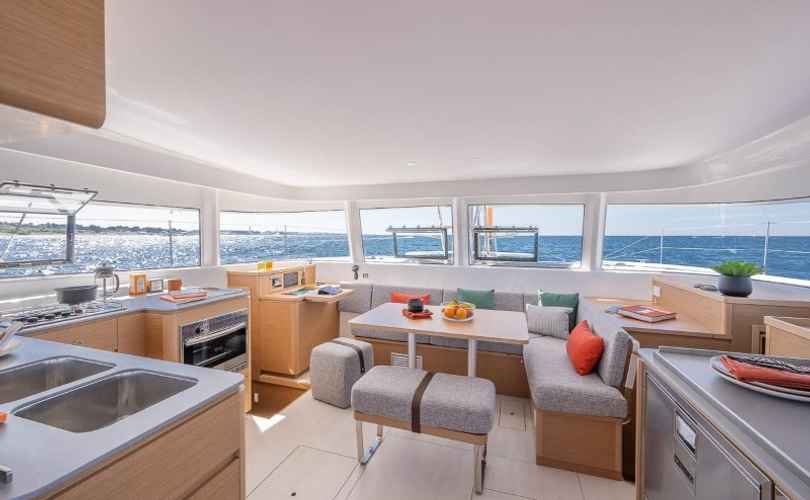 Photo Excess 14 (2025)