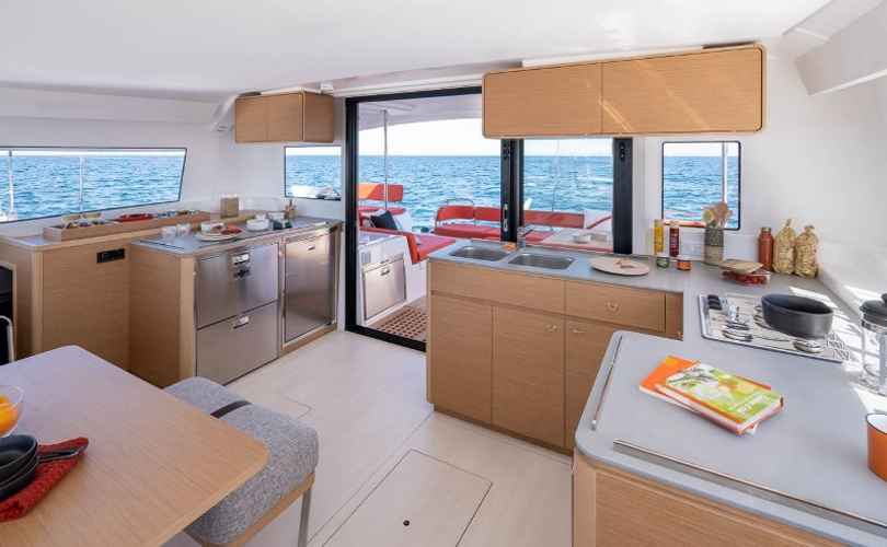 Photo Excess 14 (2025)