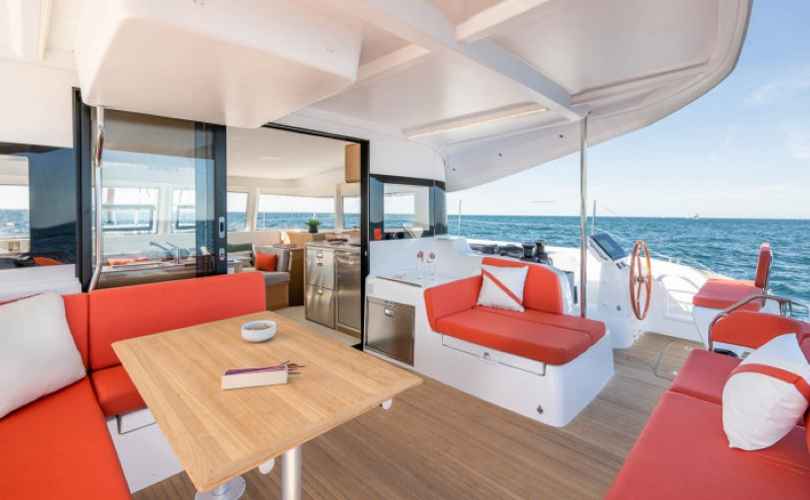 Photo Excess 14 (2025)