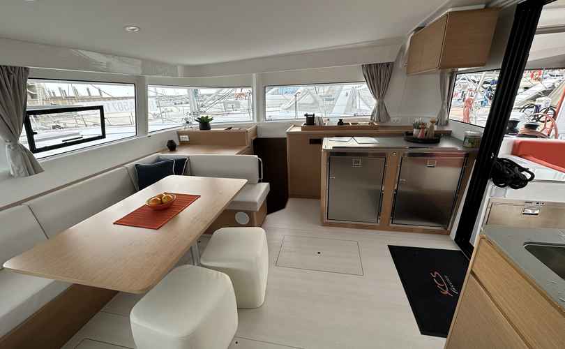 Photo Excess 14 (2023)