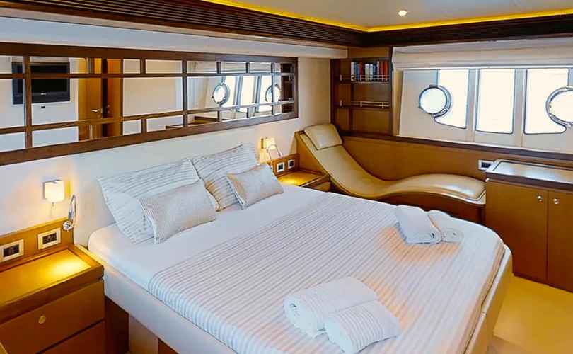 Photo Ferretti 630 (2009)