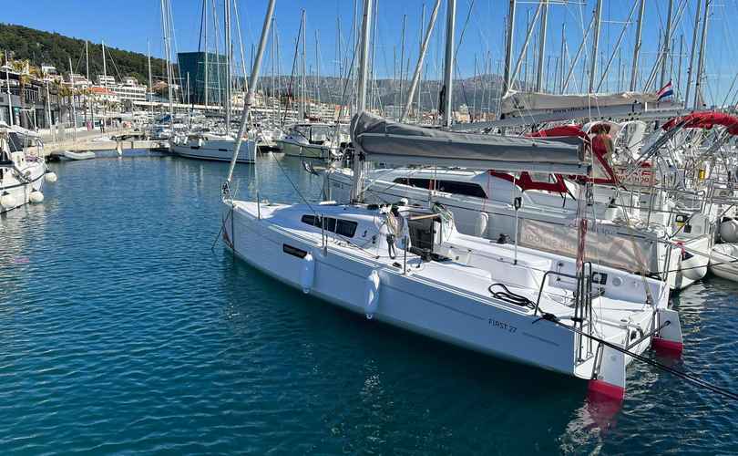 Photo First 27 (2022)