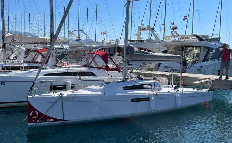 Photo First 27 (2022)