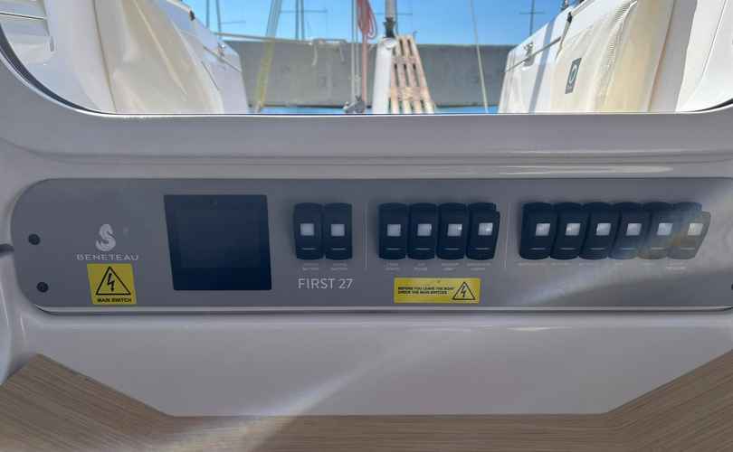 Photo First 27 (2022)