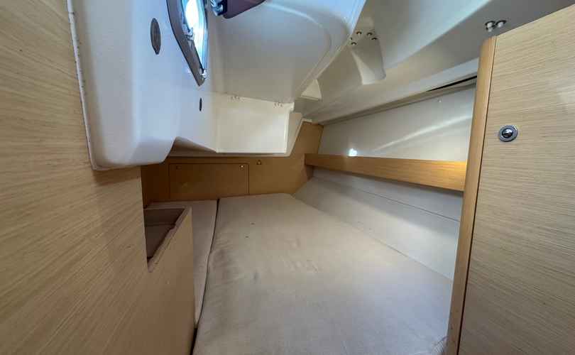 Photo First 30 (2011)