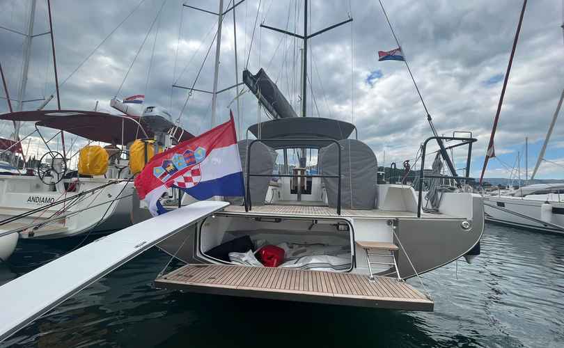 Photo First 44 (2023)