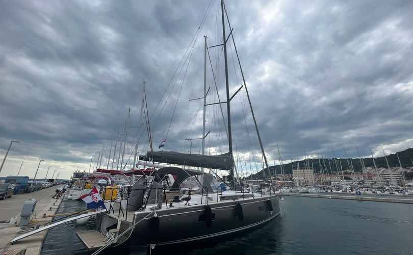 Photo First 44 (2023)