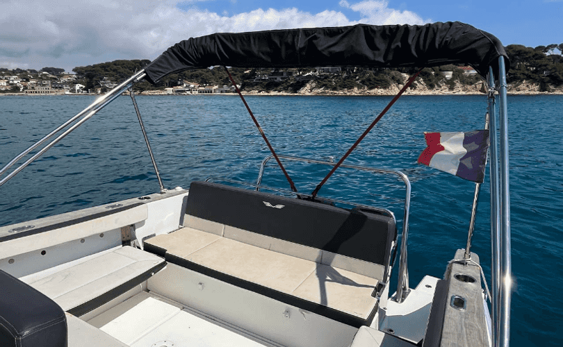 Flyer 8.8 Sundeck