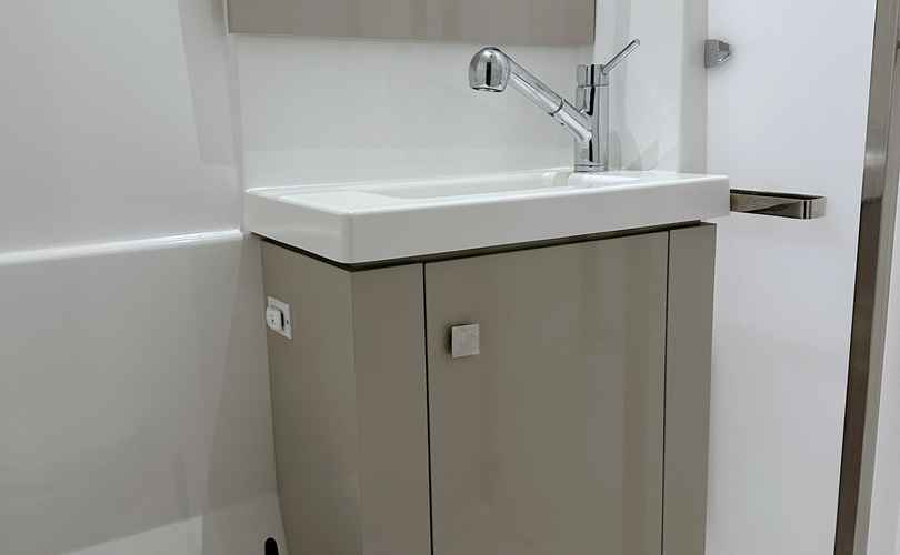 Astrea 42