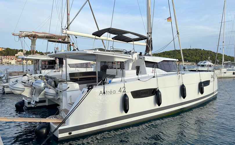 Astrea 42