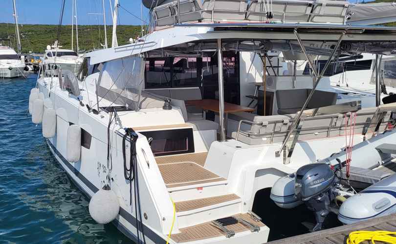 Elba 45
