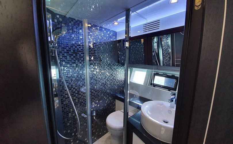 Photo Galeon 700 Skydeck (2010)