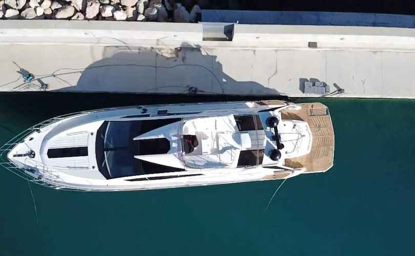 Photo Galeon 700 Skydeck (2010)