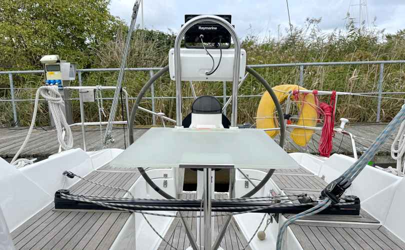 Hanse 315