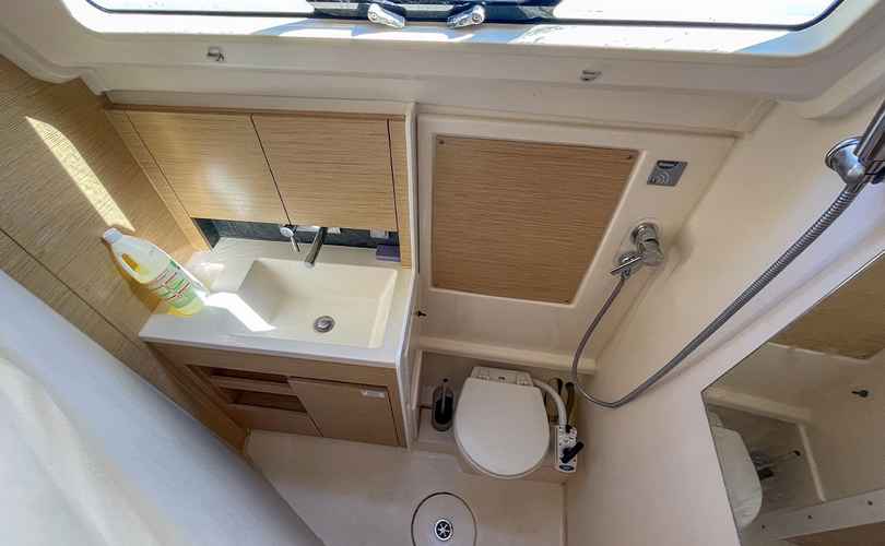 Hanse 348