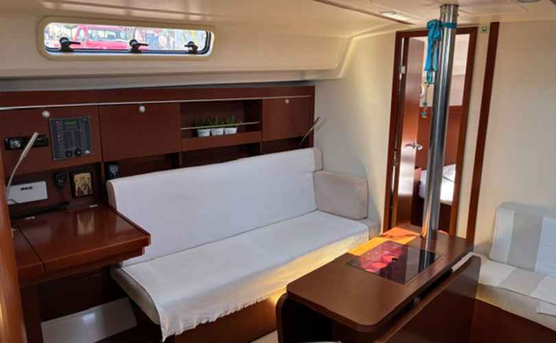 Hanse 385