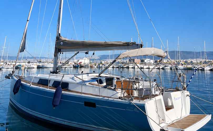 Hanse 385
