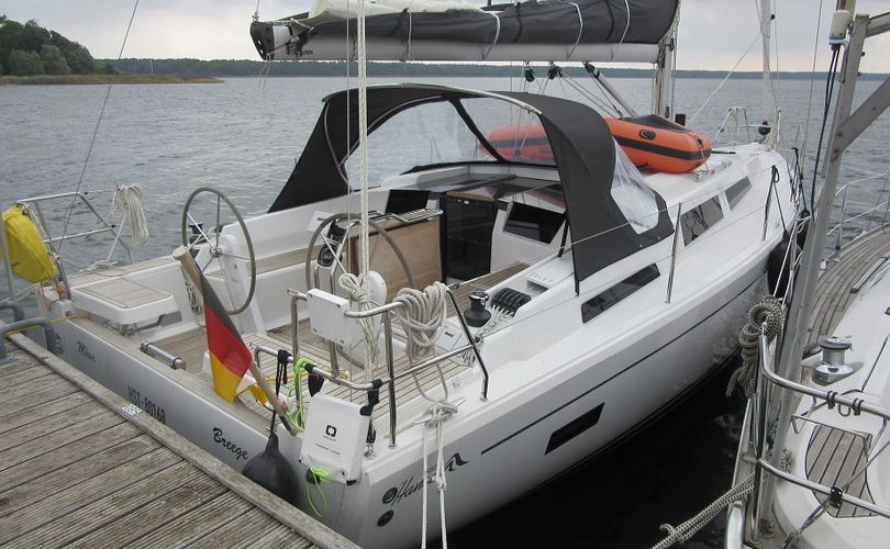 Hanse 388