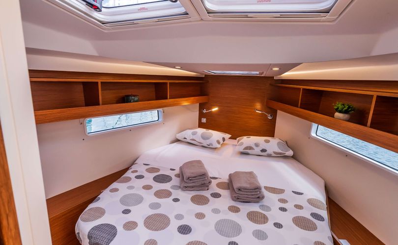 Hanse 410