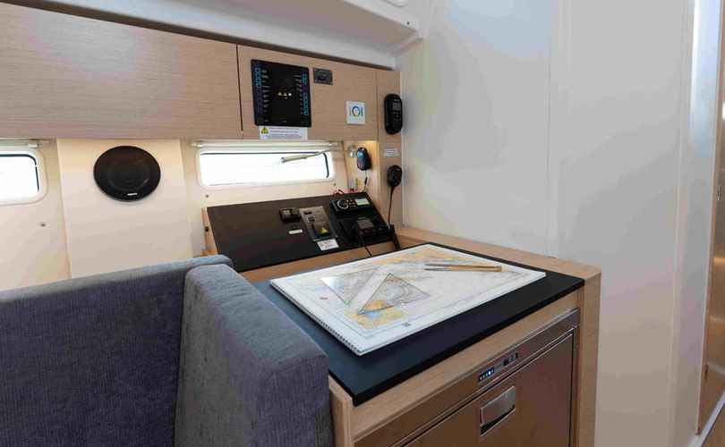 Hanse 410