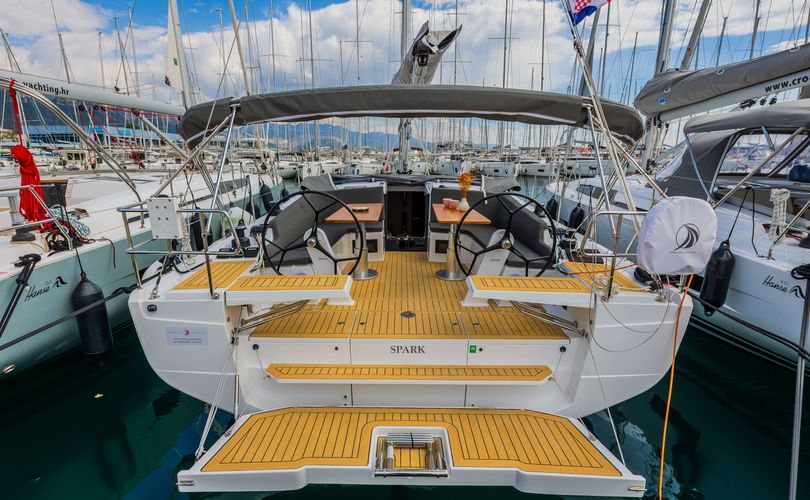 Hanse 410