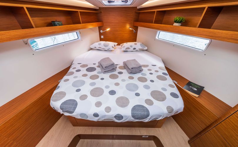 Hanse 410