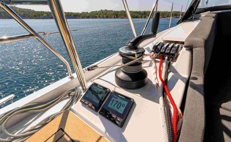 Hanse 410