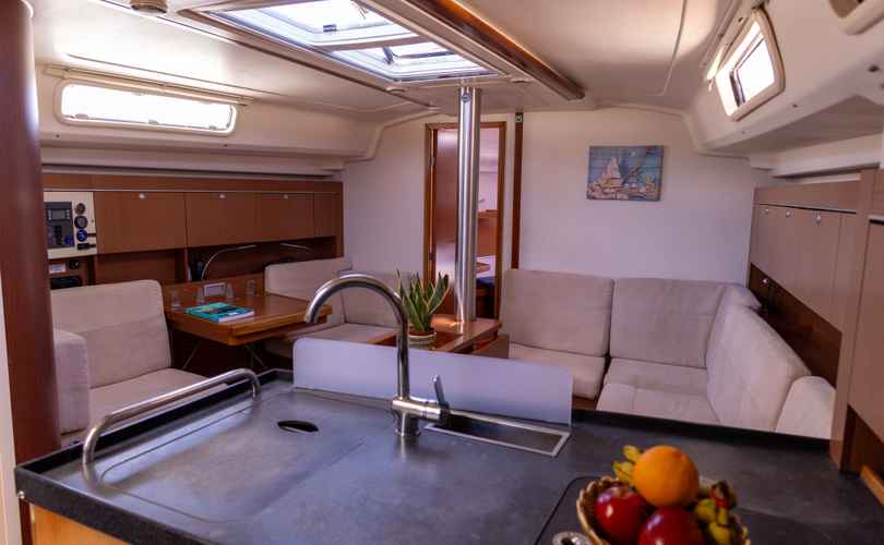 Hanse 415