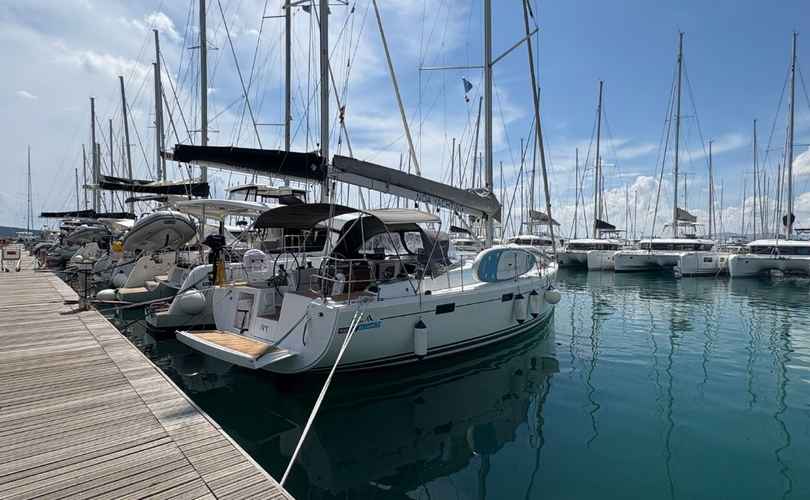 Hanse 415