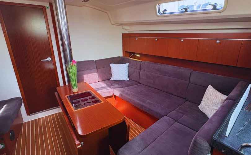 Hanse 415