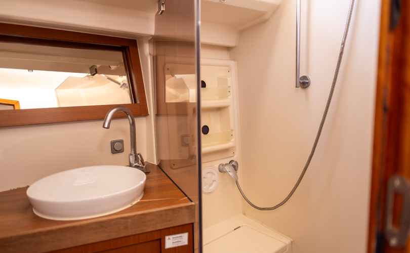 Hanse 415