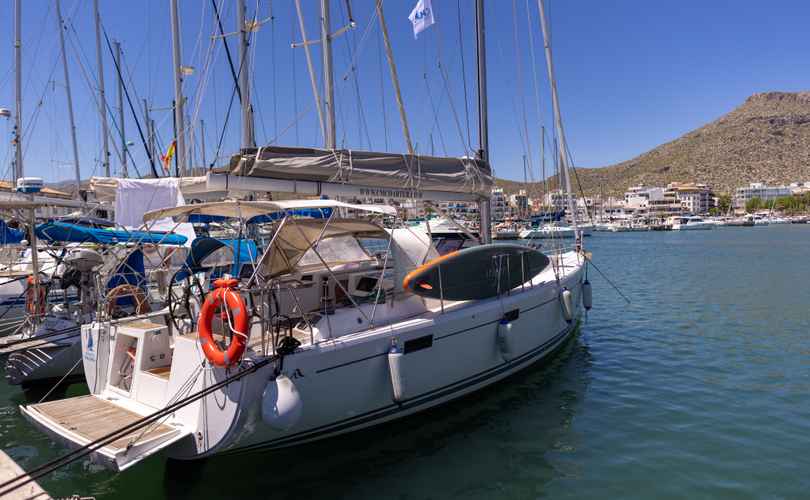 Hanse 415