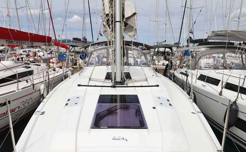 Hanse 418