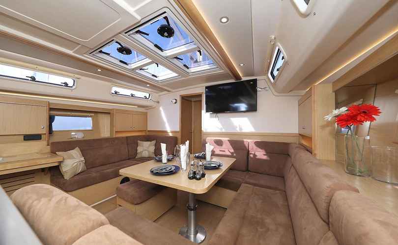 Hanse 455