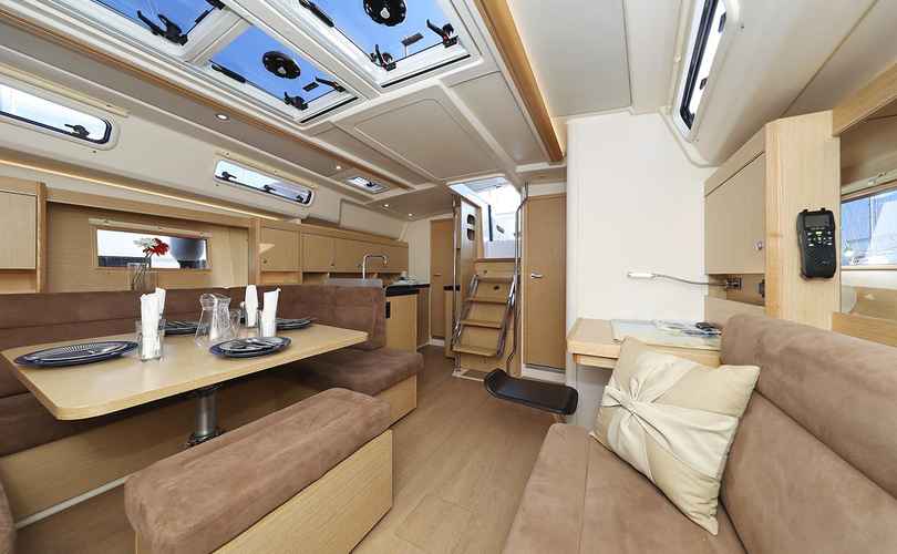 Hanse 455