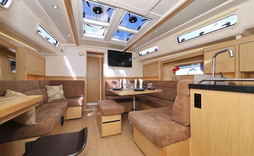 Hanse 455