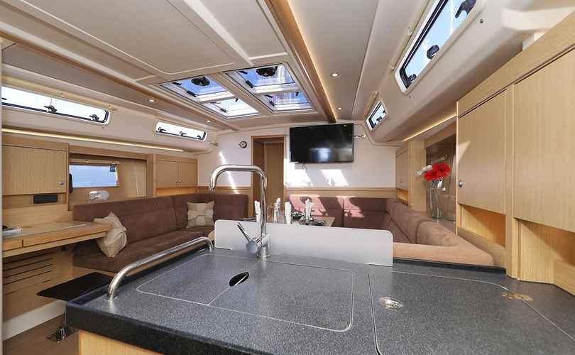 Hanse 455